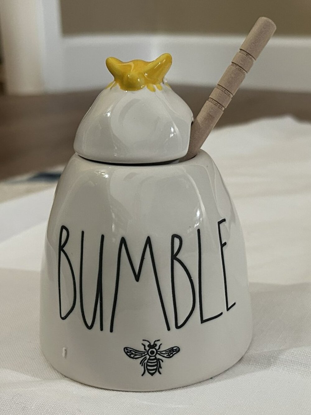 🍯 Rae Dunn BUMBLE Honey Pot — New